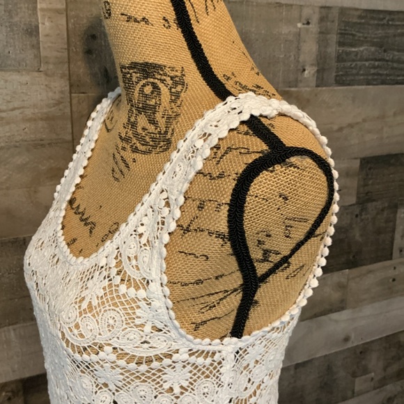 Victoria’s Secret Crochet Beach Coverup - Picture 6 of 15